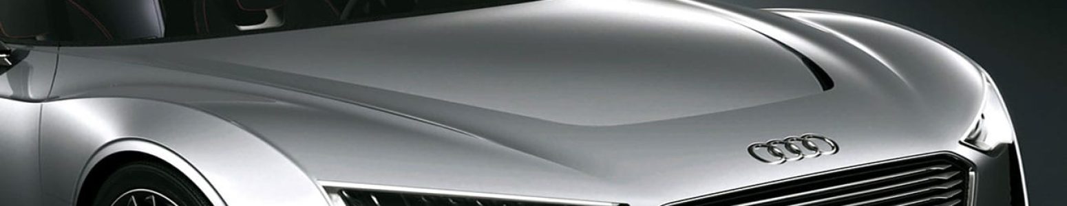 Audi etron in silber